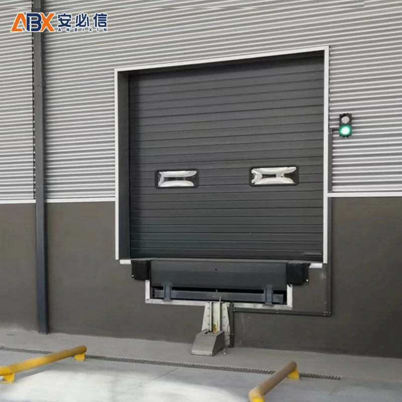 山南市垂直提升门
